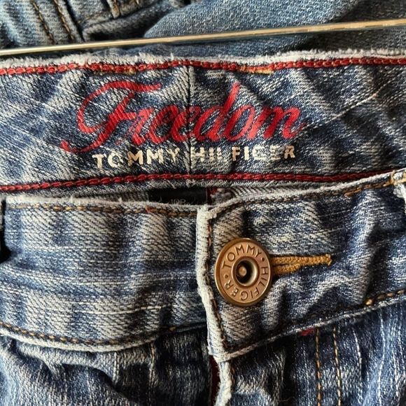 Tommy Hilfiger Freedom Bootcut Jeans | Size 10R - Picture 10 of 11